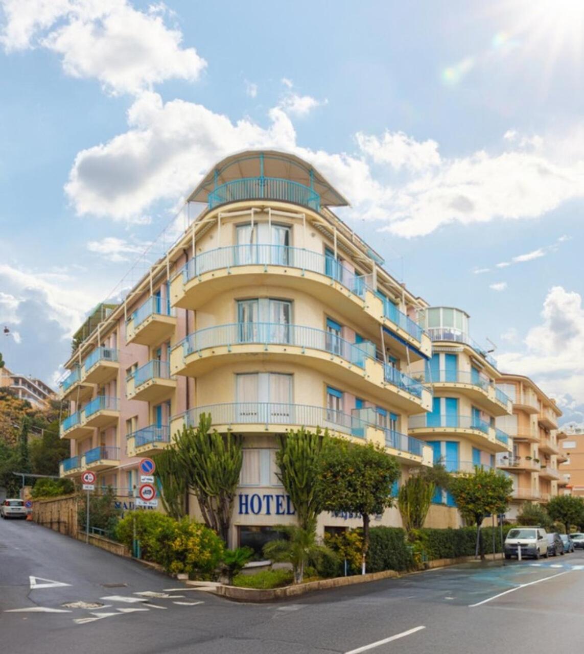 Hotel Majestic By Lvg Hotel Collection Alassio Eksteriør billede